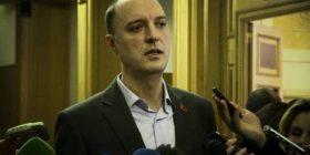 Ymeri: Do të bllokojmë seancën e së hënës
