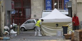 Zbulohen fotografi intime të sulmueses vetëvrasëse të Parisit (VIDEO) +18