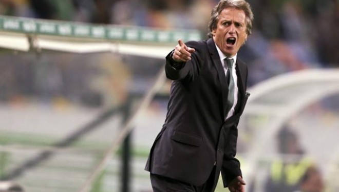 Sporting dhe trajneri Jesus në bankën e të akuzuarve