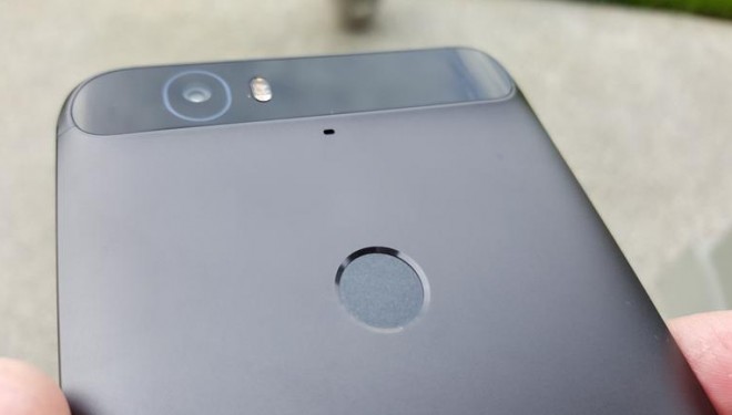 Nexus 6P shfaq probleme tek mikrofoni