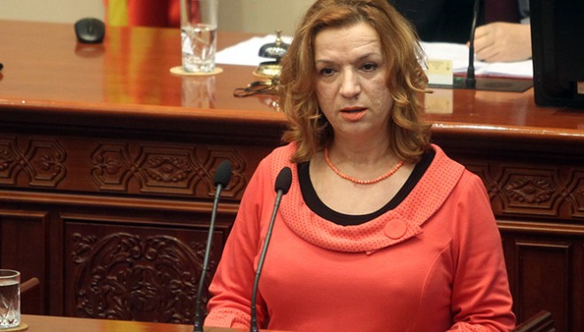 Saliu paralajmëron luftë në Maqedoni, në Bosnjë vriten dy ushtar