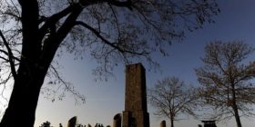 Propaganda serbe në Poloni: Shqiptarët duan ta shkatërrojnë historinë serbe në Kosovë