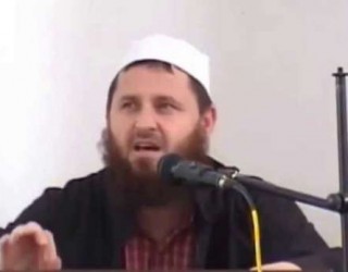 Më 10 nëntor nis gjykimi kundër Zeqirja Qazimit, i akuzuar për terrorizëm