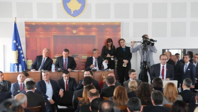 Vazhdon debati për buxhetin, të pakënaqur edhe deputetët e pozitës