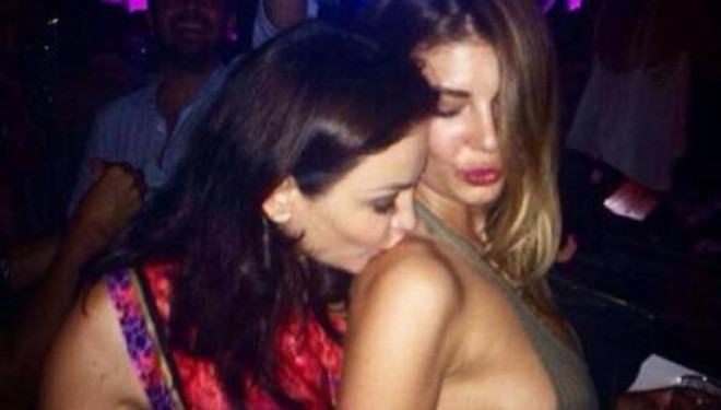 Një festë…provokuese e Bleonës me Angela Martinin (Foto)