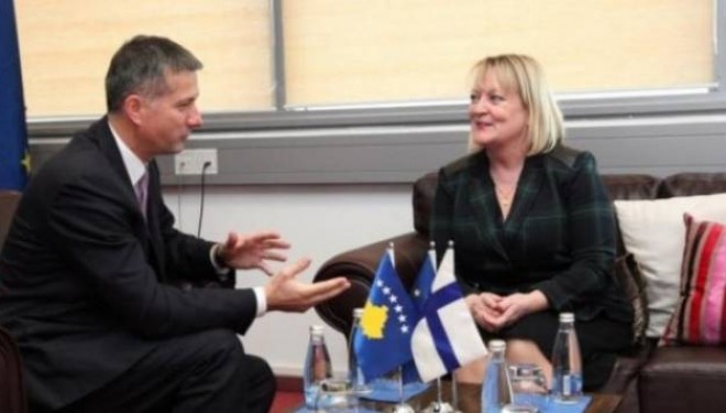 Çollaku: Finlanda dhe Danimarka na mbështesin për vizat