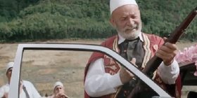 Lajçi: Mos m’ngul kryqe bjeshkëve t’mia, mos m’u sill si korb (Video)