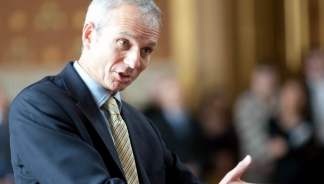 Lidington: Serbia duhet të ketë marrëdhënie të mira me Kosovën