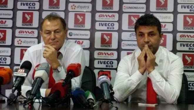 De Biassi e kërkon një përjashtim nga Kombëtarja!