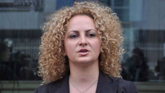 Për çfarë arsye u largua Donika Kada Bujupi nga AAK?