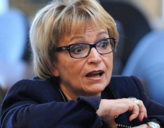 Doris Pack: Shqiptarët e braktisin vendin nga situata e rëndë politike