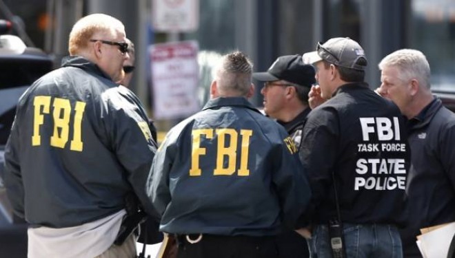 Personi që po kërkohet nga FBI-ja është vëllai i gruas së Enver Hoxhajt