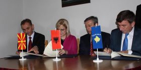 Manastir, tre ministrat shqiptarë arrijnë marrëveshje në fushën e arsimit