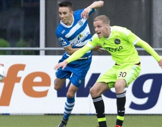 Eredivisie, Ajaxi thyen tabunë Zwolle
