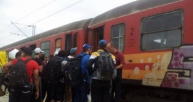 BE: Shqyrtohet ndërtimi i kampeve për migrantët në Ballkan