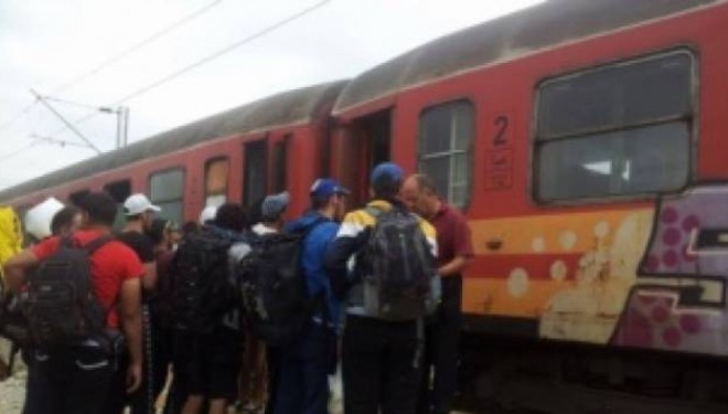 BE: Shqyrtohet ndërtimi i kampeve për migrantët në Ballkan