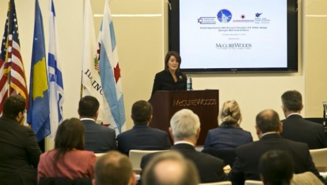 Jahjaga e sheh Kosovën pjesë të revolucionit teknologjik