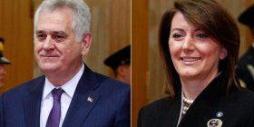 Nikoliq e Jahjaga në një tavolinë, nuk ia thonë asnjë fjalë njëri-tjetrit