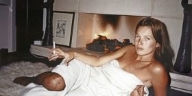 Kate Moss, “çmend” fansat (Foto)