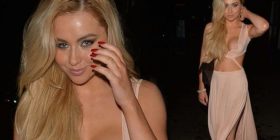 Pasi i doli “zogu” Melissa “harron” dhe gjoksin jashtë (Foto + 18)