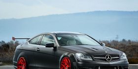 Mercedes-Benz C63 AMG, më i veçanti i ndërtuar ndonjëherë [FOTO]