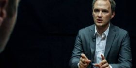 Shkarkohet Petrit Selimi