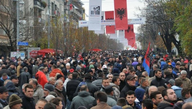 LIVE – Manifestimi Opozitar i 28 Nëntorit