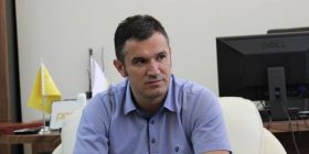 Sejdi Hoxha blenë 7000 € “telefonë të mençur” (DOKUMENT)
