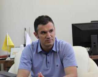 Sejdi Hoxha blenë 7000 € “telefonë të mençur” (DOKUMENT)