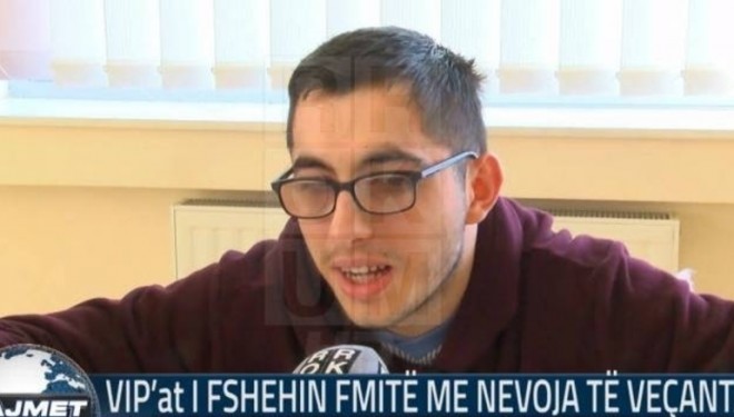VIP’at i fshehin fmitë me nevoja të veçanta (Video)