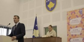 Veseli: Burrat që ushtrojnë dhunë ndaj femrës janë qyqarë