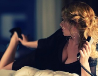 Seks përmes telefonit (Foto)