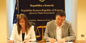 Nënshkruhet marrëveshja për monitorimin e masave dhe dënimeve ndaj të miturve