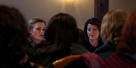 Jahjaga takoi Drejtoreshën e QKRMT-së dhe një grup të viktimave civile të luftës