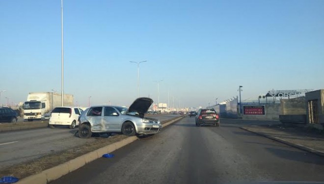 Aksident trafiku në magjistralen Prishtinë- Fushë Kosovë (Foto)