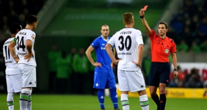 Zyrtare: Xhaka dënohet me tre ndeshje