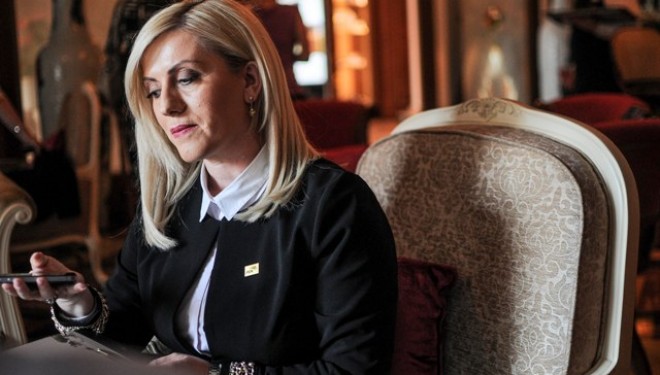 Izmaku: Gëzohem që timonin e opozitës e ka marrë Haradinaj