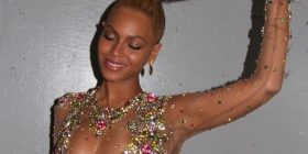 Beyonce nervozohet me këngëtaret shqiptare (Foto)