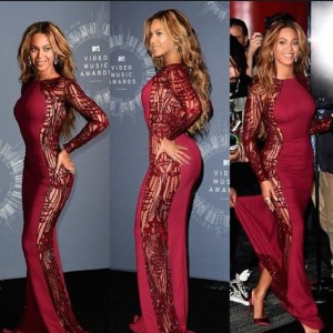 beyonce-videos-fashion-awards
