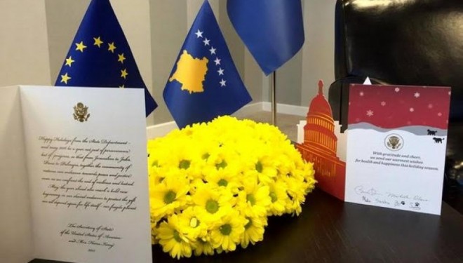 Thaçi merr urime nga Obama dhe Kerry