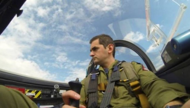 Veton Breznica piloti më i ri në Zelandën e Re
