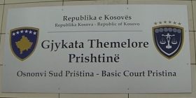 Albin Kurti në arrest shtëpiak deri më 18 shkurt 2016