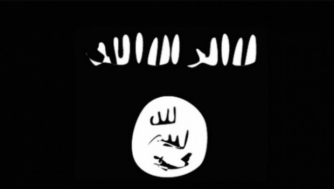 Flamur i ISIS-it në kioskën e gazetave në Vlorë