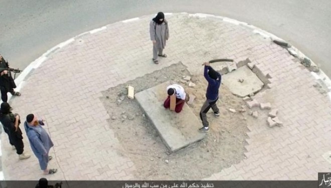 ISIS pret kokat e 10 ushtarëve të vet (FOTO)