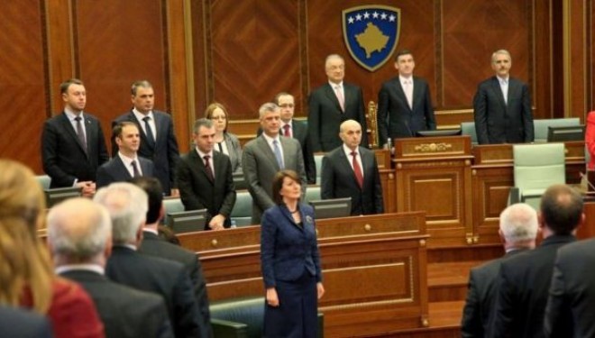 Jahjaga planifikon të flas në Kuvend, VV thotë se nuk e lejon