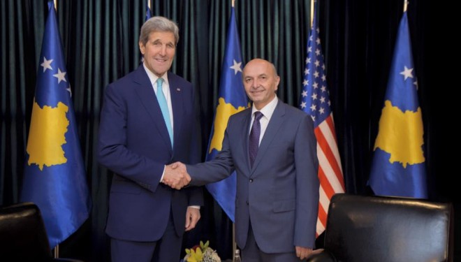 Kerry: Ne nuk do të mbështesnim asnjë marrëveshje që cenon pavarësinë e Kosovës