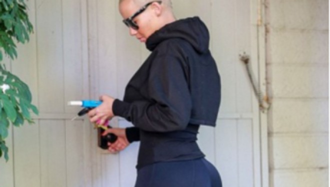Ja si i zmadhon të pasmet Amber Rose (FOTO)