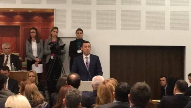 Mbyllet seanca – vazhdon të enjten