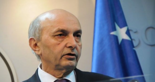 Kryeministri Mustafa në Samitin e Investimeve në Londër