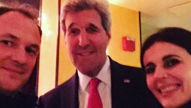 Selimi në Washington, takon John Kerryn